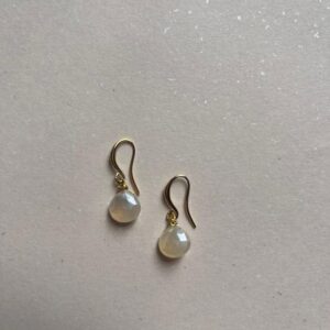 Natural Chalcedony Earring