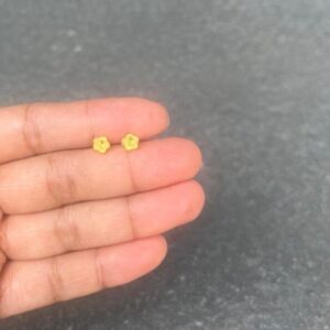 22 k Solid Gold Studs